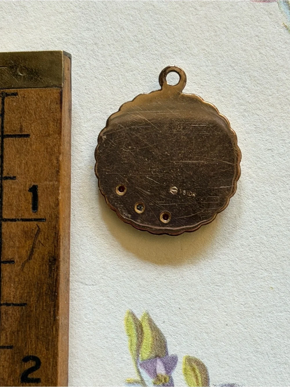 VTG Oak Rubber Co. Gold Award Pendant w/ Diamond & Rubies 5.2g 1/5 10kt Gold